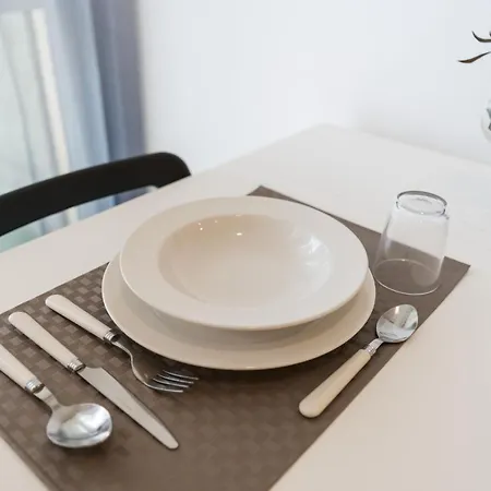 Apartment Maya Loreto Milan Exterior photo